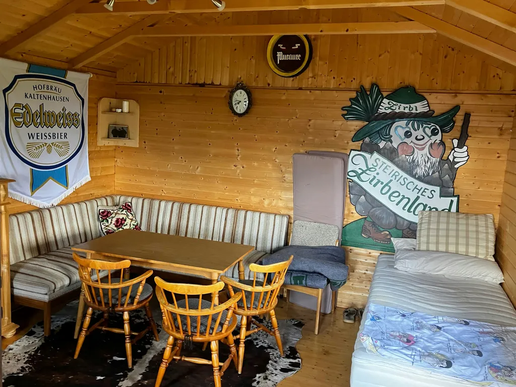 Feine Almhütte in Alleinlage