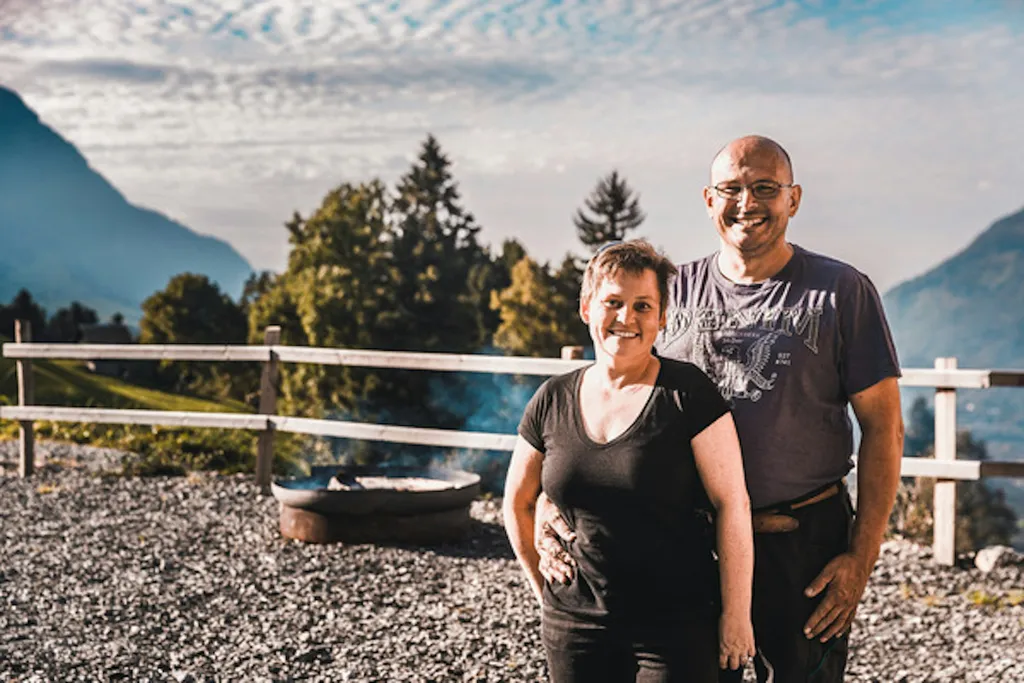 Nadia und Kari avatar