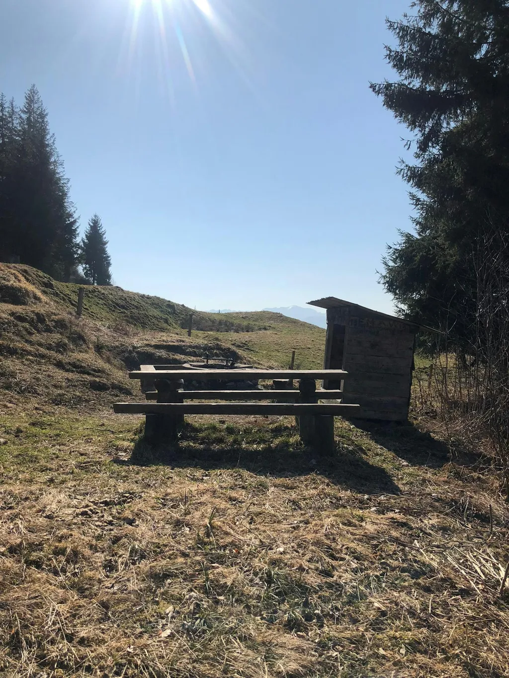 Am Fuss des Napfs (Holzwäge)