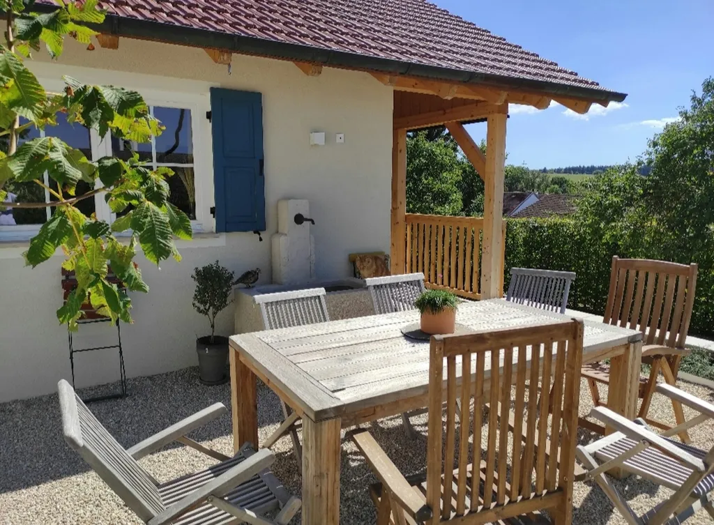 Romantische Obstwiese im Altmühltal