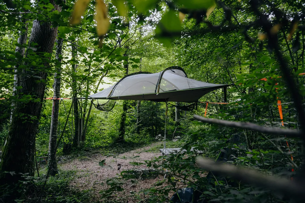 Baumzelt an idyllischer Lage