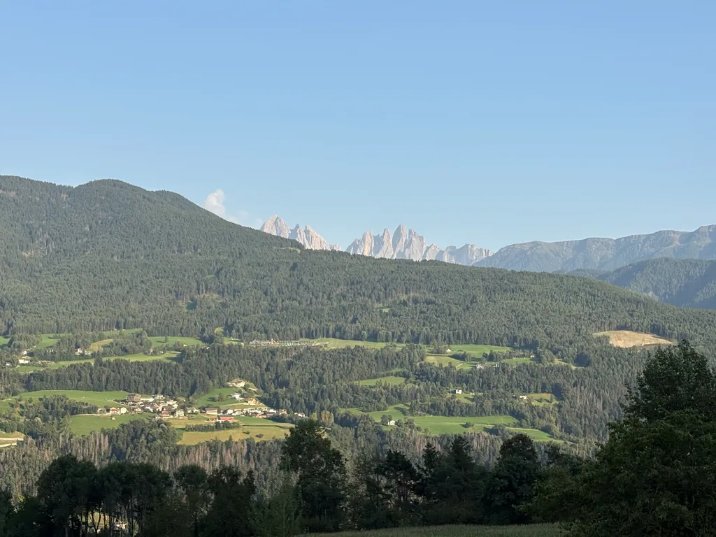 Wiesenstellplatz mit Aussicht
