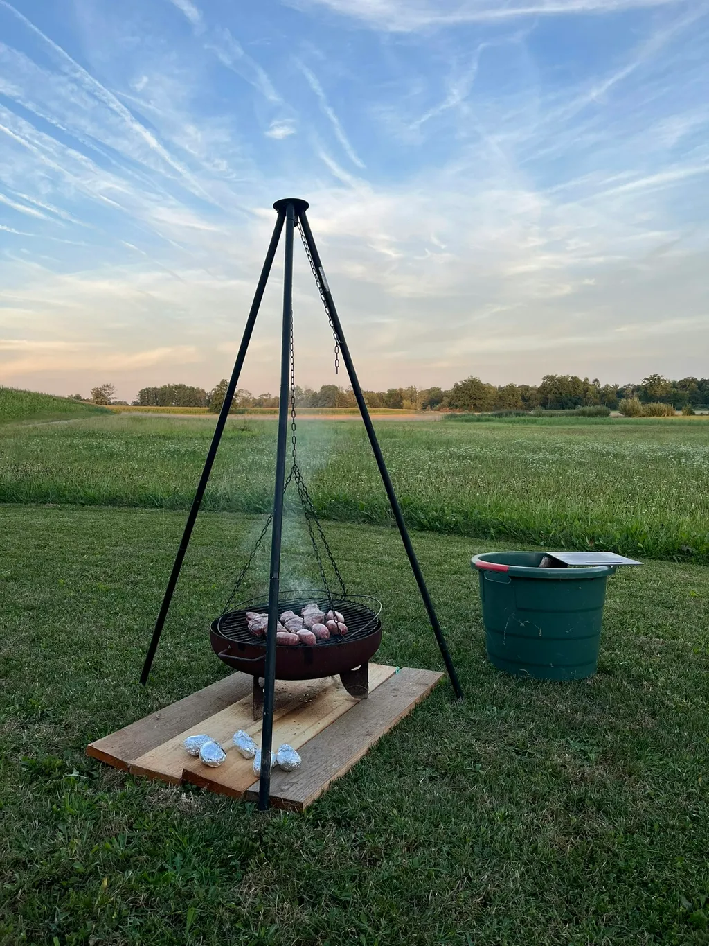 Reset im Vilstal – Tinyhaus-Erlebnis mit FassSauna