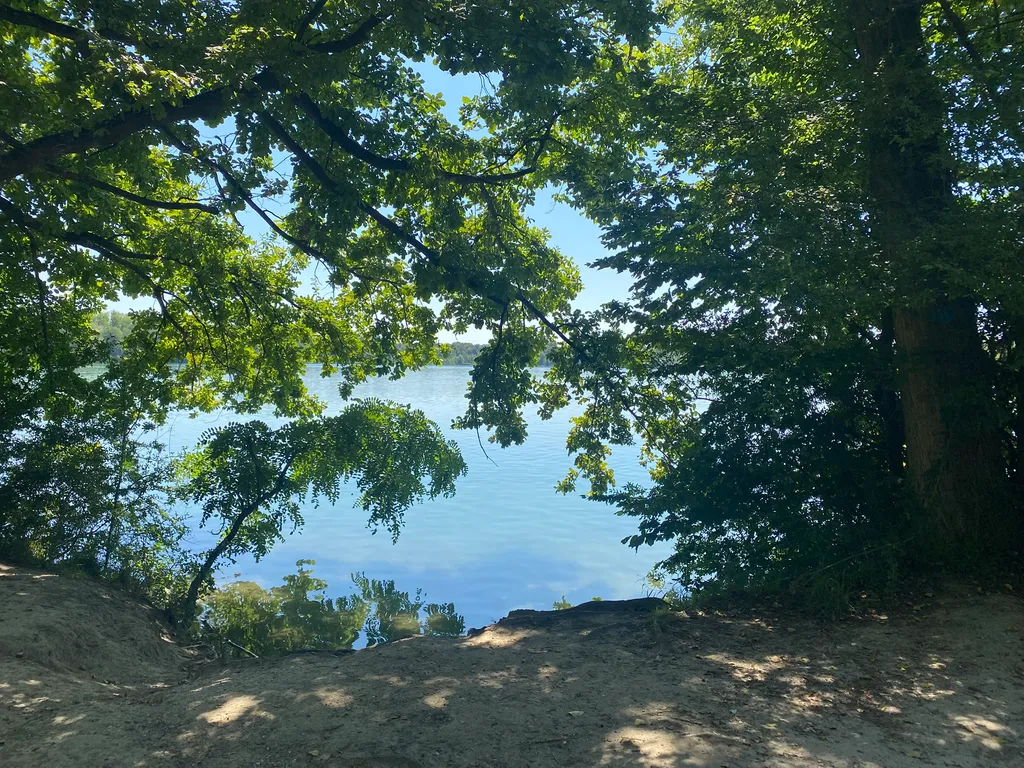 Parkplatz Schopfanlagen/Rheinstraße Burkheim