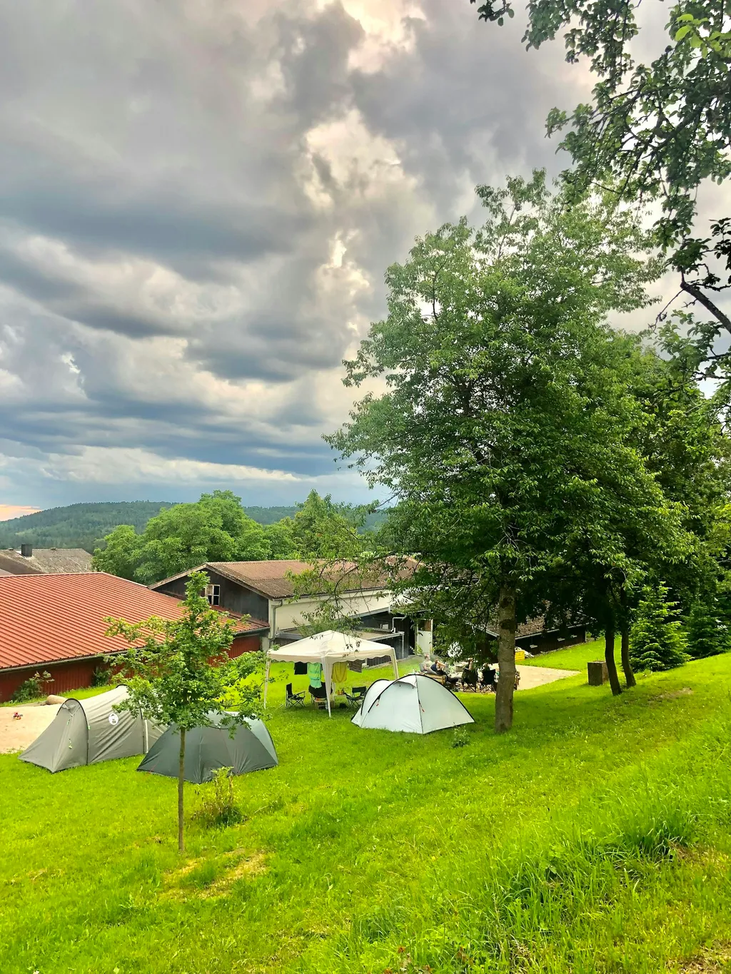 Demeterhof mit Zeltwiese