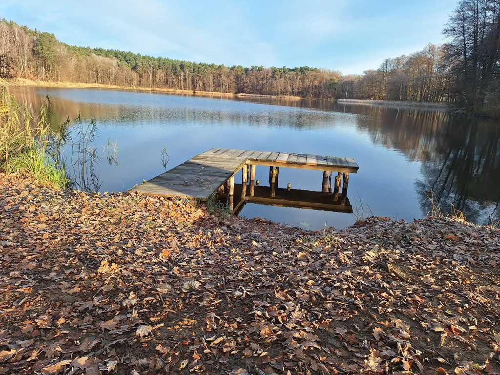 Der Nahegelegenen See