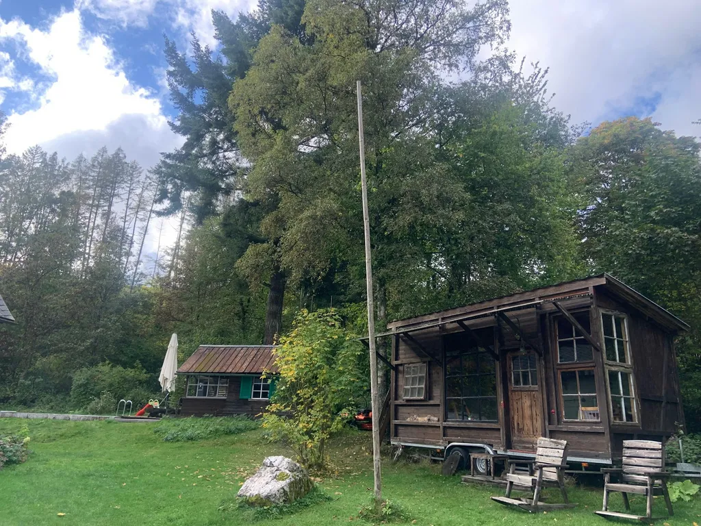 Forsthaus-Camp mitten im Wald