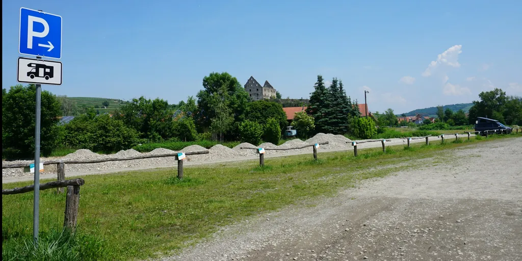 Parkplatz Schopfanlagen/Rheinstraße Burkheim