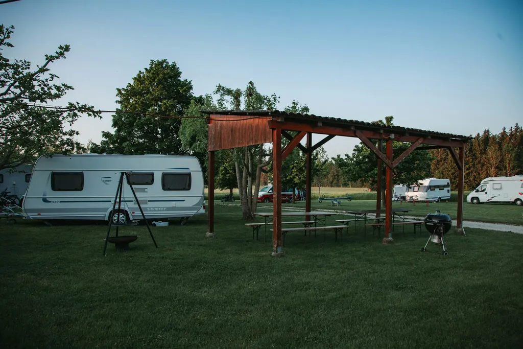 Natur-Camping "Ferme Bois du Fey"