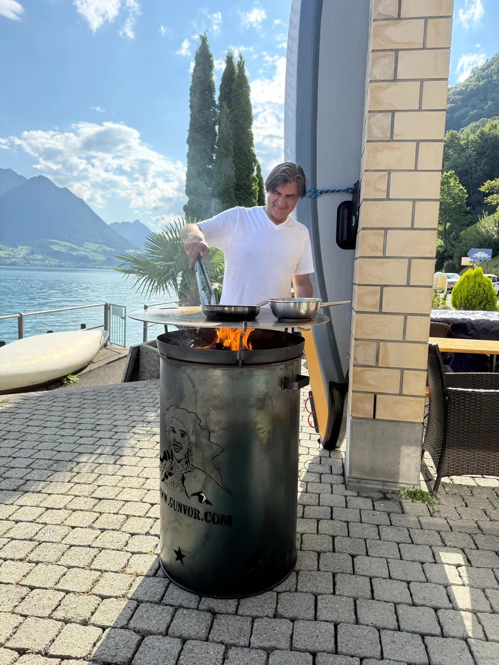 Blick auf See/Berge, direkt am See
