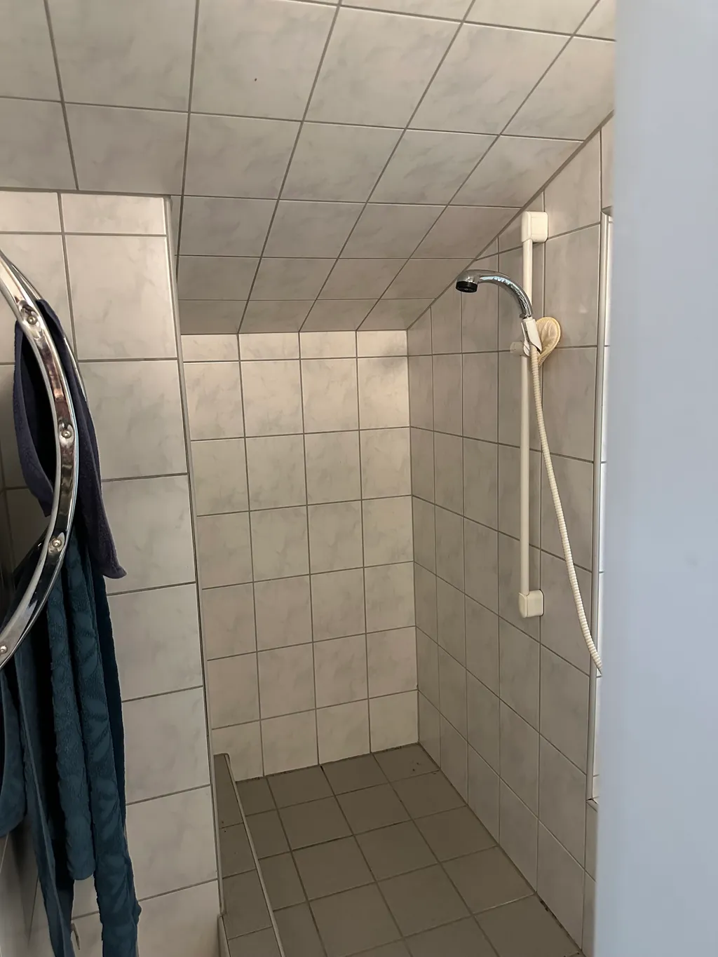 Dusche im Obergeschoß