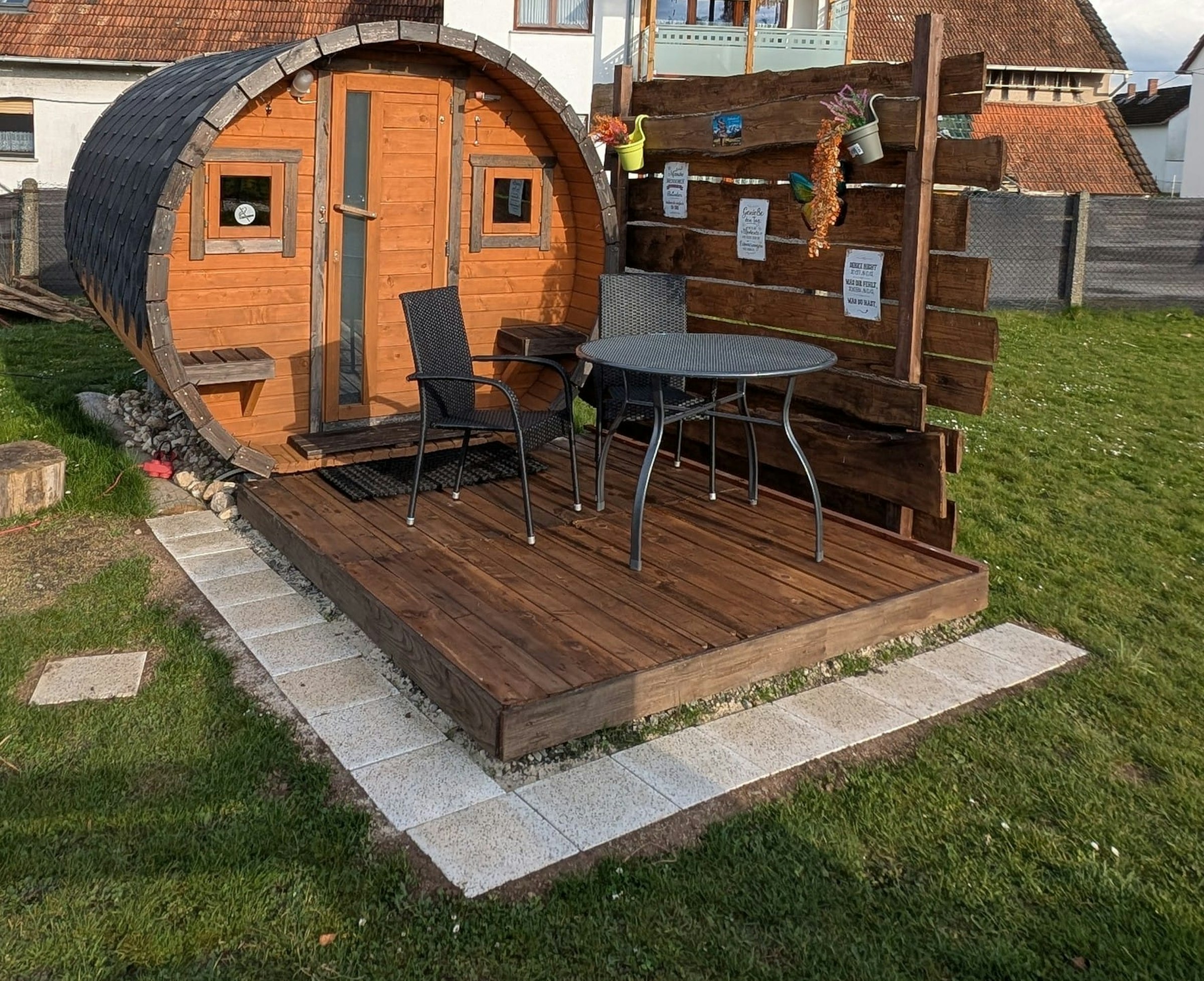 Eine Übernachtung im Kuschelfass