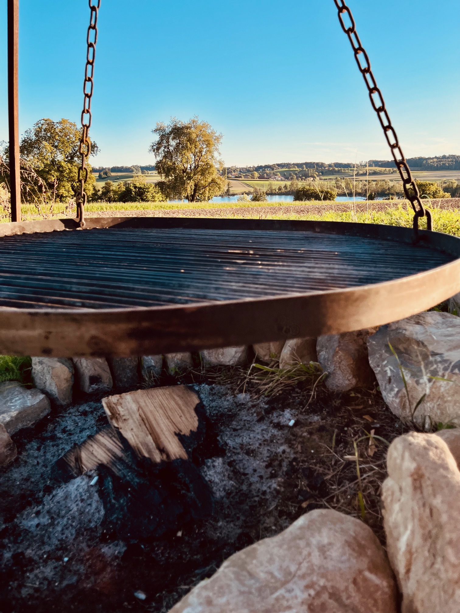 Idyllisch über dem Hüttwilersee