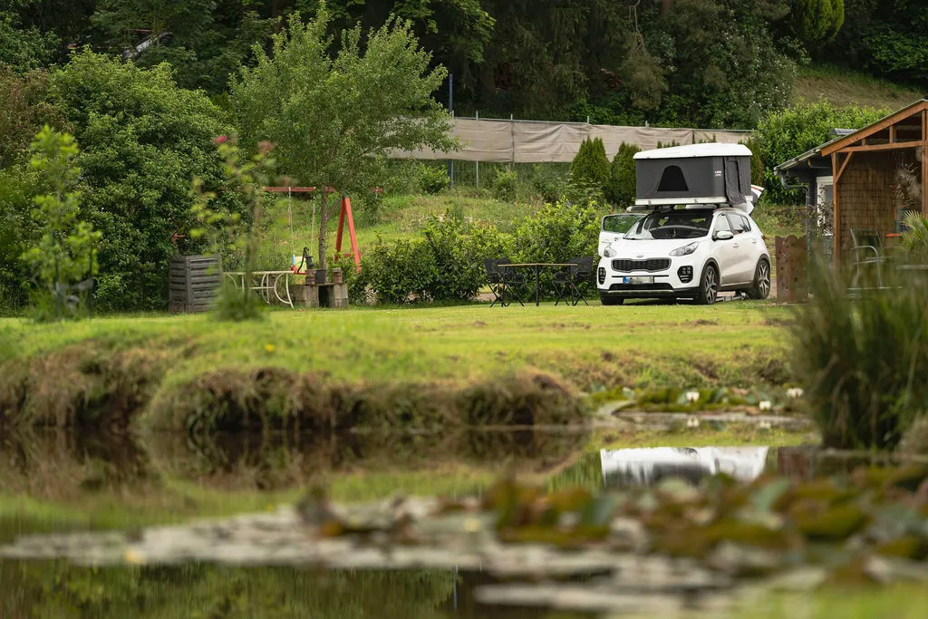 Naturbelassen und sehr gepflegt.