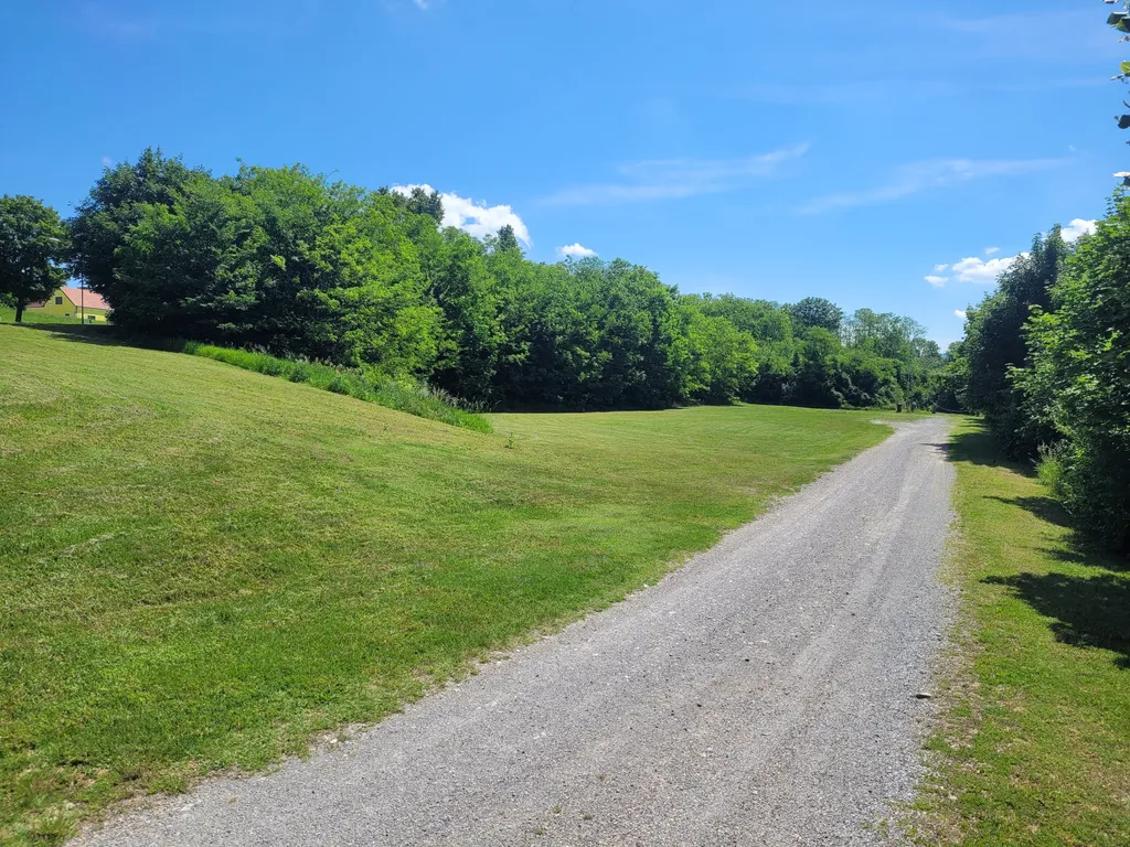 Like2Camp Platz @Marktgemeinde Engelhartstetten