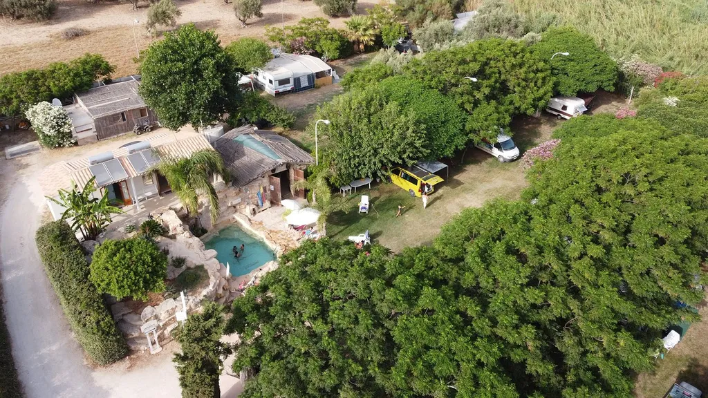 Camping Flintstones Park