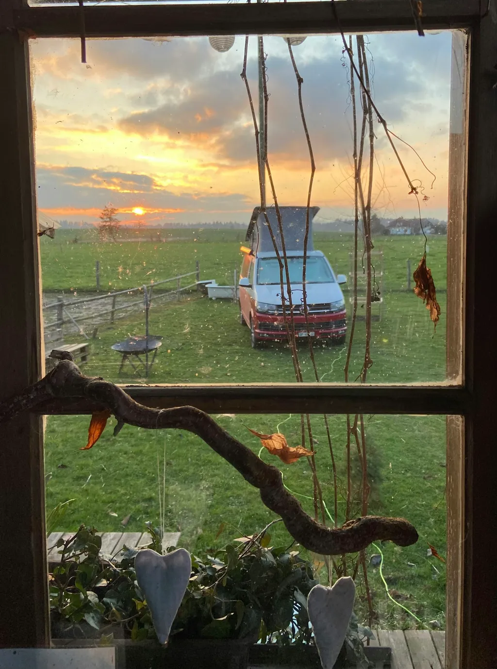 ländliches Idyll für Zelte und Busse