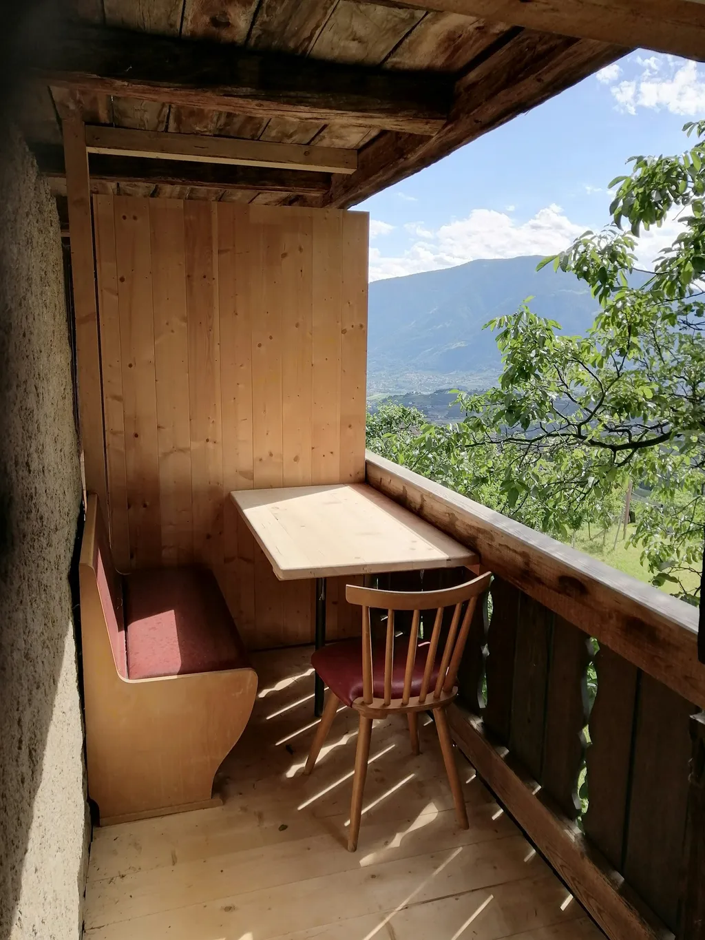 Heulager - Scheune - Bergblick.