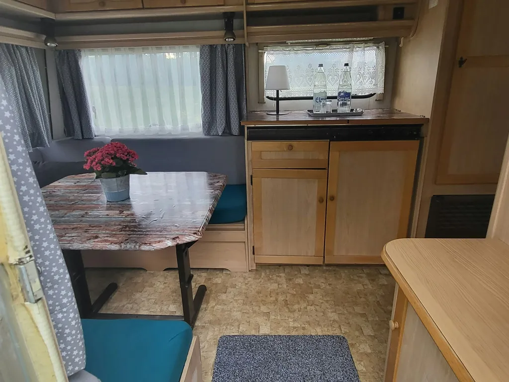 Gemütlicher Wohnwagen